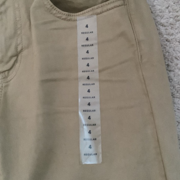 New with tags.  American Eagle super stretch jegging. - Picture 2 of 4